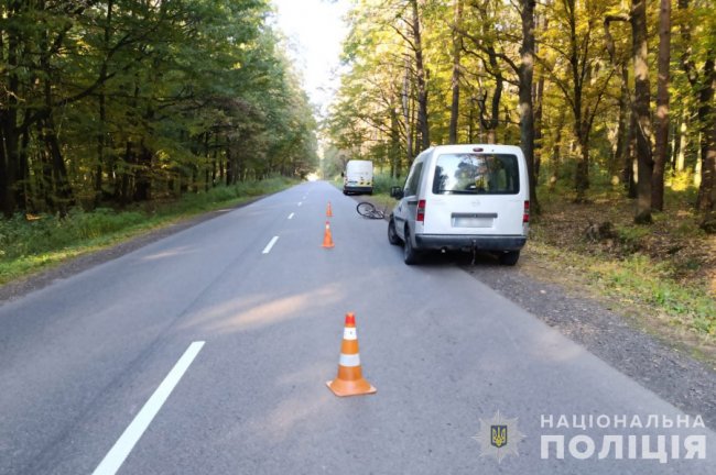 На Волині водій автівки збив велосипедиста