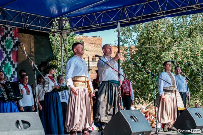 Неймовірні вбрання та іноземні гості: фестиваль «Берегиня» у Луцькому замку. ФОТО