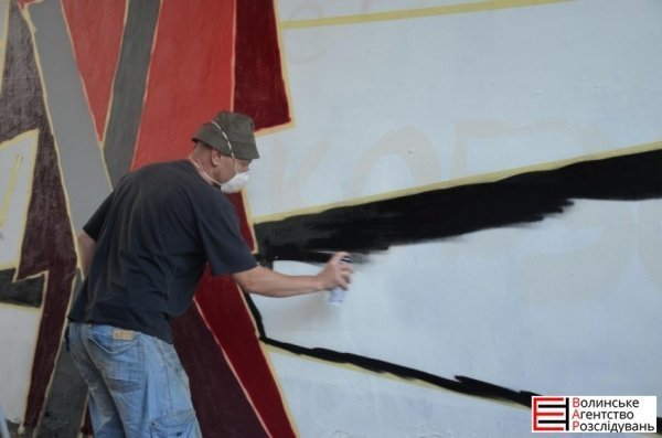 У Луцьку художники малюють нові графіті. ФОТО