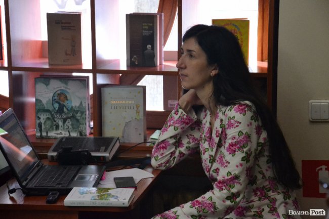 Луцька письменниця презентувала книгу «не про еротику»