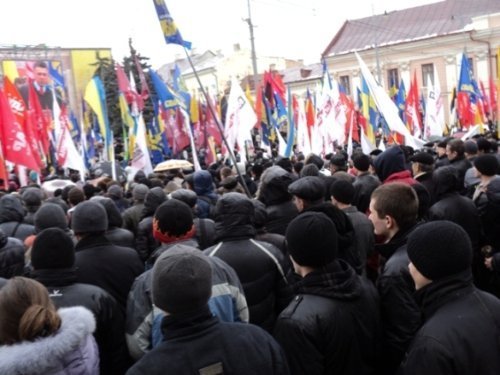 «Вставай, Україно!» в Чернівцях. ФОТО. ВІДЕО 