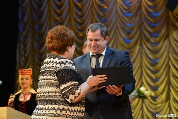 Ювілей Волині: вітання, оплески та нагородження «відомих і почесних». ФОТО