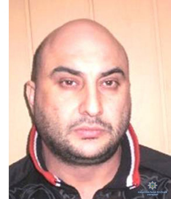 Розшукують вірменина, який промишляв наркотиками у Луцьку. ФОТО