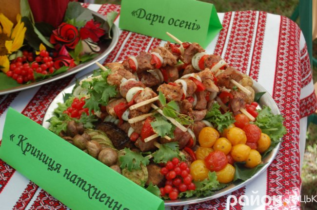 «Бурштинова осінь»: страви, мода і музика