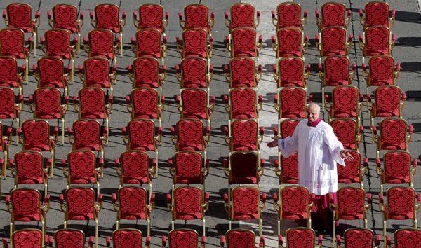 Папа Франциск офіційно отримав владу. ФОТО. ВІДЕО