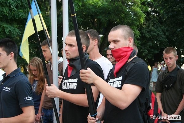 Пікетували волинську міліцію через скандальне зґвалтування. ФОТО