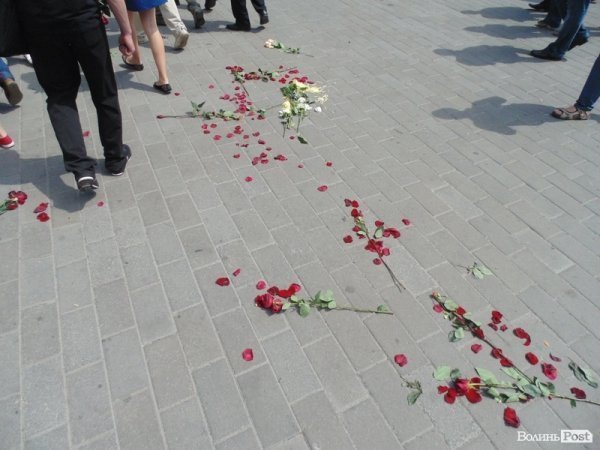 Громадська панахида за воїнами 51-ої бригади в Луцьку. ФОТО