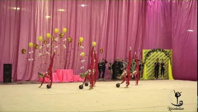 Юні луцькі спортсменки везуть золоті медалі із Харкова. ФОТО