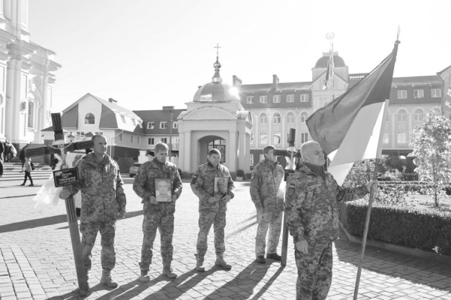 У Луцьку попрощалися з Героями Олегом Троцюком та Ігорем Кунашиком