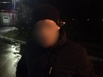 Волинські патрульні затримали сімейного насильника