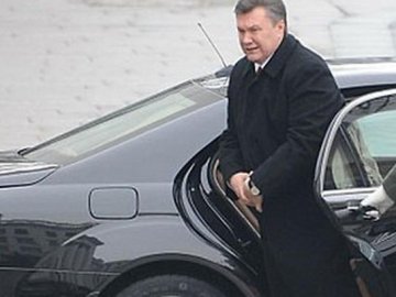 Через кортеж Януковича «швидка» у Києві їхала 30 хвилин: хворий помер