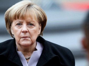 «Я не народилася ні канцлером, ні головою партії»: Меркель покинула свій пост