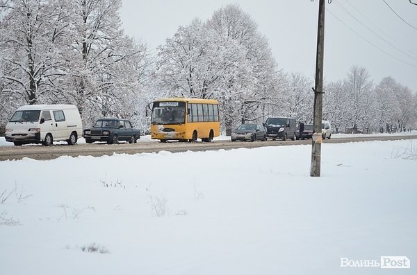 Аварія під Луцьком: зіткнулися автобус і фургон. ФОТО