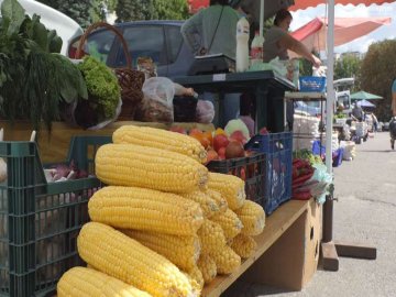 Ринку біля луцького РАЦСу більше не буде