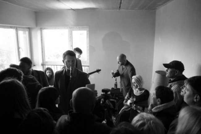 На даху луцької «Супернови» показали виставу-експеримент*