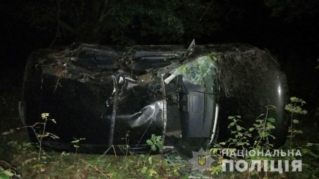 На Рівненщині 19-річна дівчина за кермом авто скоїла аварію: постраждали п’ятеро людей. ФОТО