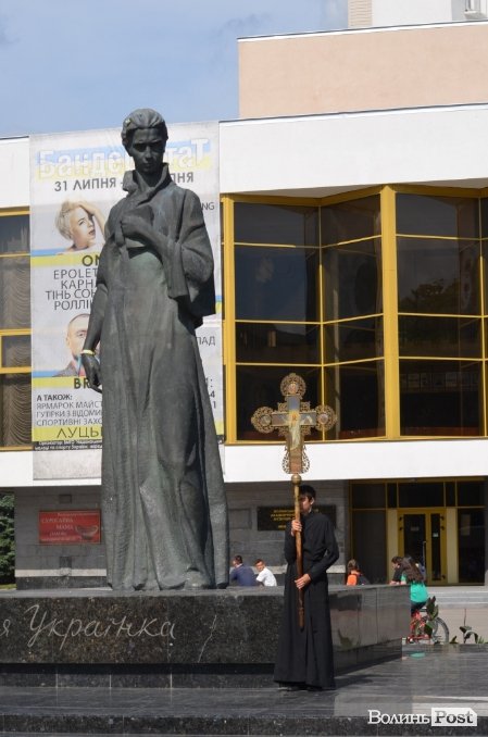 У Луцьку вшанували пам'ять Лесі Українки. ФОТО