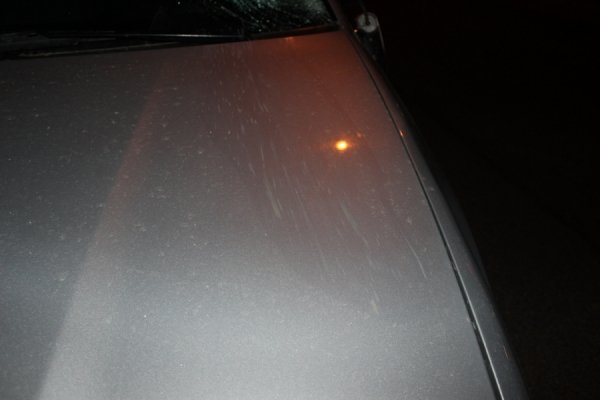 У центрі Луцька авто збило дівчину. ФОТО