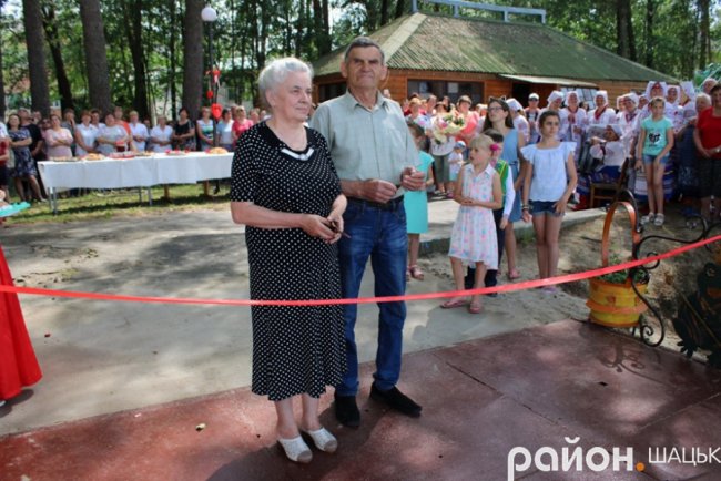 На Шацьких озерах з'явився «Місток закоханих». ФОТО