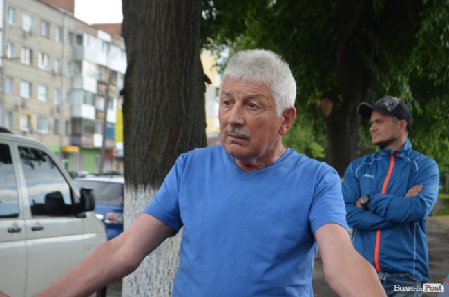 «Село і ринок» і «не дамо гадюшника»: у Луцьку сваряться через МАФи