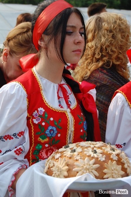 У замку Любарта вітали «ліпших з ліпших» студентів. ФОТО