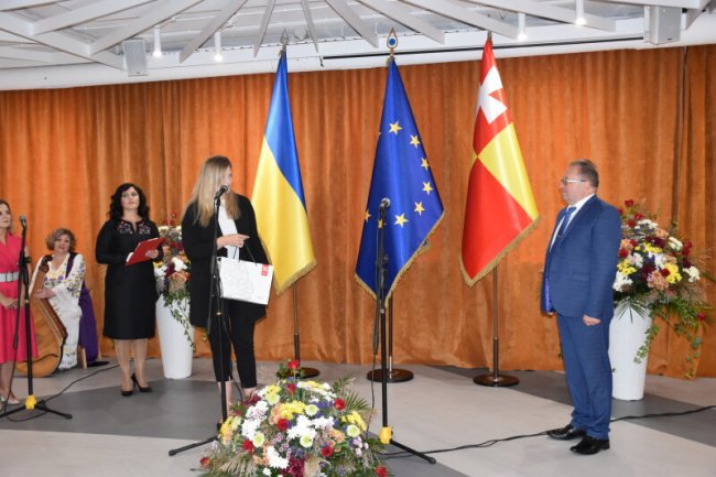 Привітати лучан з Днем міста приїхали 11 іноземних делегацій. ФОТО