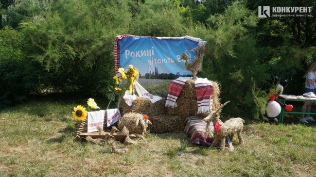 З танцями та музикою: як у Липлянах, Рокинях та Прилуцькому святкували День села. ФОТО