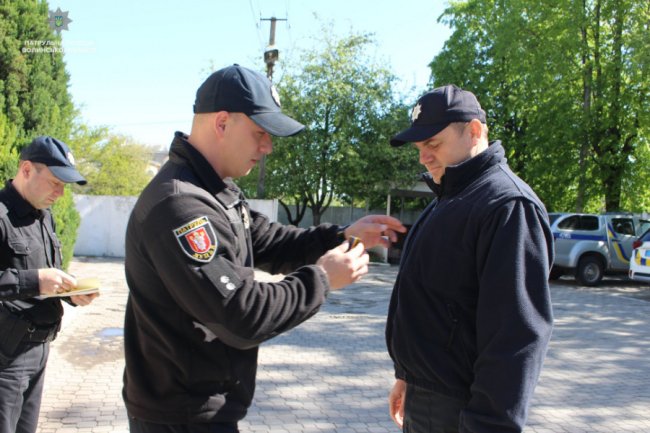 У Луцьку нагородили патрульних, які брали участь у війні з Росією. ФОТО