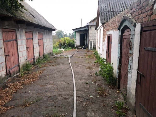 У селі на Волині горів будинок. ФОТО