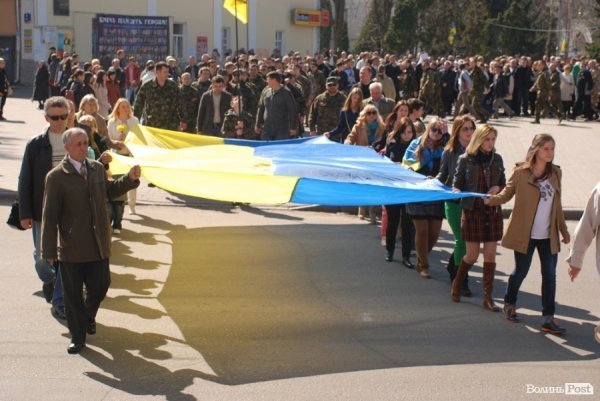 Скорботна неділя у Луцьку. ФОТО