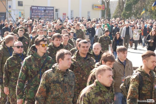 Скорботна неділя у Луцьку. ФОТО