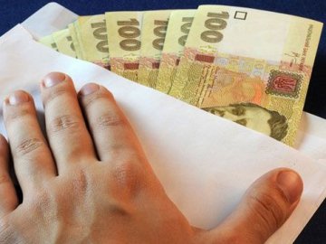  Волинського міліціонера судитимуть за хабарі від «валютчиків»