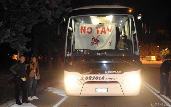 Масові безлади в Римі. ФОТО. ВІДЕО
