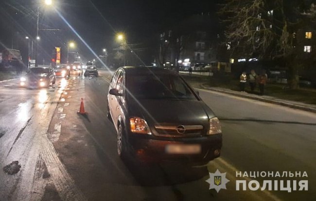 У Луцьку в аварії постраждала 17-річна дівчина