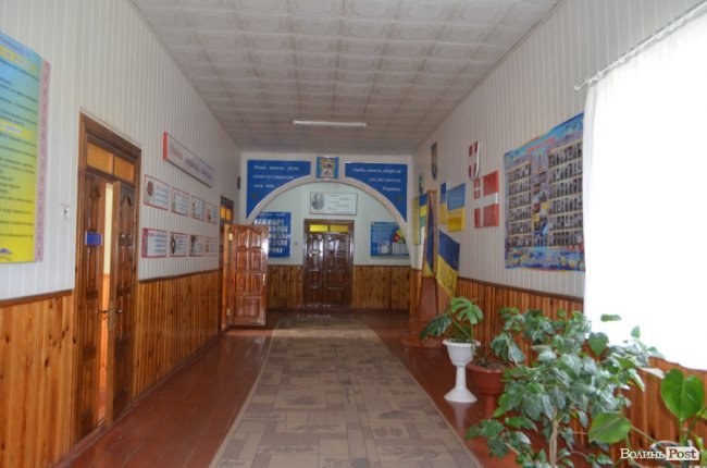 Добудуйте нашу школу: у районі на Волині навчальні заклади переповнені учнями