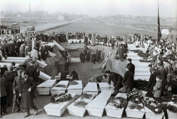Унікальні фото звільнення табору Аушвіц
