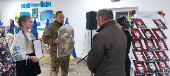 Батькам загиблих Героїв з Волині вручили «Ікони пам'яті». ФОТО