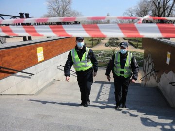 У Нововолинську через спалах коронавірусу можуть запровадити комендантську годину