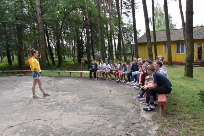 Луцьким дітям влаштували безкоштовний відпочинок у таборі