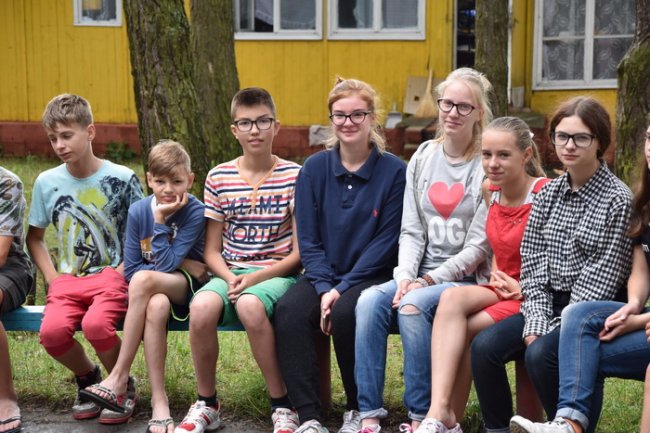 Луцьким дітям влаштували безкоштовний відпочинок у таборі