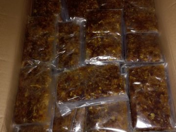 В «Устилузі» митники вилучили партію тютюну для кальяну