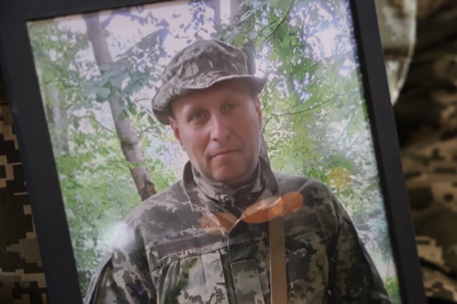 Луцька громада попрощалась із загиблим Героєм Сергієм Козловим