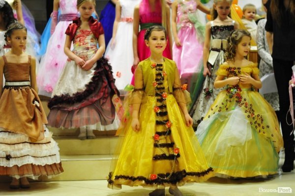 У Луцьку відбувся «Бал у Попелюшки»