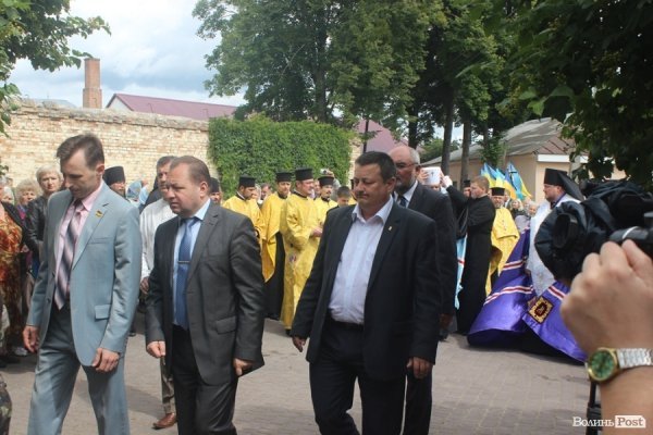 У Луцьку намалювали ікону на честь розстріляних у Луцьку в’язнів. ФОТО