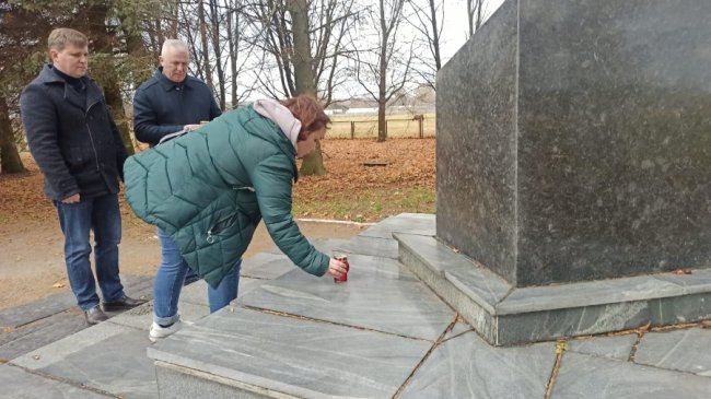  У селі на Волині вшанували пам'ять розстріляних німецькими окупантами місцевих жителів. ФОТО