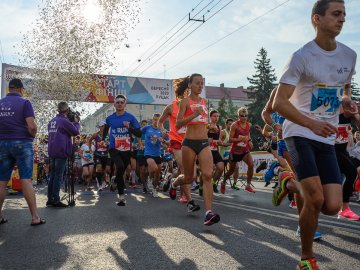 У Луцьку відбувся «Лучеськ півмарафон 2020». ФОТОРЕПОРТАЖ