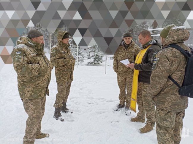 Залужний нагородив воїна з Волині