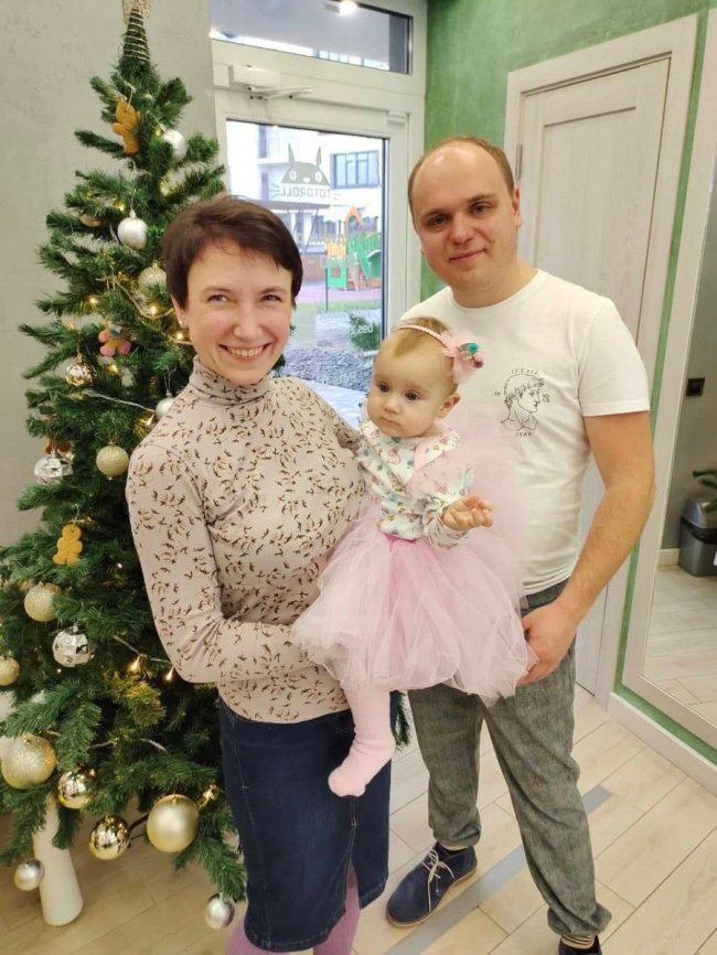 «Скільки вважають за потрібне – стільки й платять»: переселенець пече крафтовий хліб у Луцьку, щоб відновити домівку батьків після обстрілу