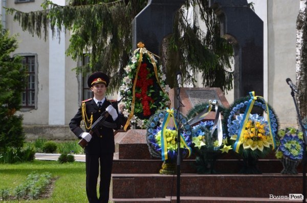 Лучани вшанували пам'ять депортованих кримських татар. ФОТО