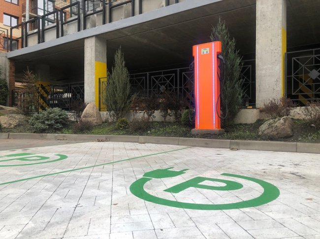 ЖК  «Яровиця» – територія комфорту для усієї сім’ї*